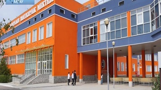 Мұғалім мектепке мас болып келіп, оқушыларды балағаттады