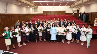 БІЛІМ БЕРУ САЛАСЫНЫҢ МАМАНДАРЫ МАРАПАТТАЛДЫ