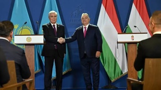 ЕКІ ЕЛ АРАСЫНДАҒЫ ДОСТЫҚ БАЙЛАНЫС НЫҒАЯ ТҮСТІ 