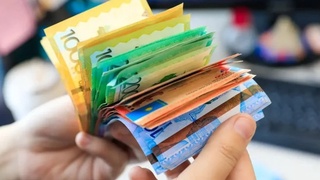БОРЫШКЕР ШОТЫНДА 50 МЫҢ ТЕҢГЕ ҚАЛАДЫ