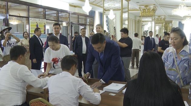 СВОЙ ВЫБОР СДЕЛАЛ АКИМ ГОРОДА