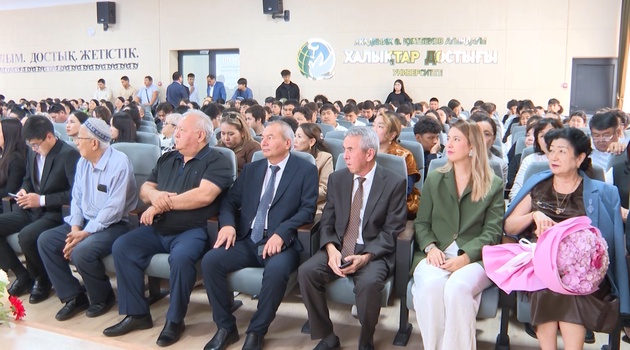 ЖОҒАРЫ БІЛІМ САЛАСЫ ҚЫЗМЕТКЕРЛЕРІ МАРАПАТТАЛДЫ
