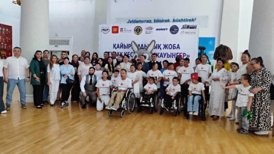 Шекарасыз спорт: Қарағандыда ерекше қажеттілігі бар балаларға арналған жаңа секция ашылды